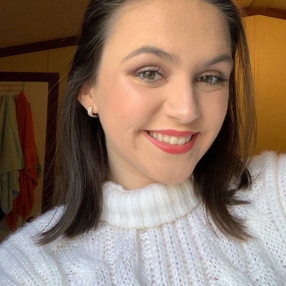 Meet your Posher, Daelyn - Picture 4 of 4